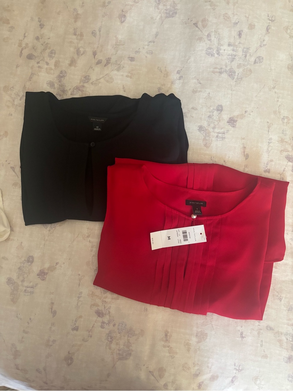 Bundle of 2 Ann Taylor Bright Red Pleated Front Blouse and a Black Shell